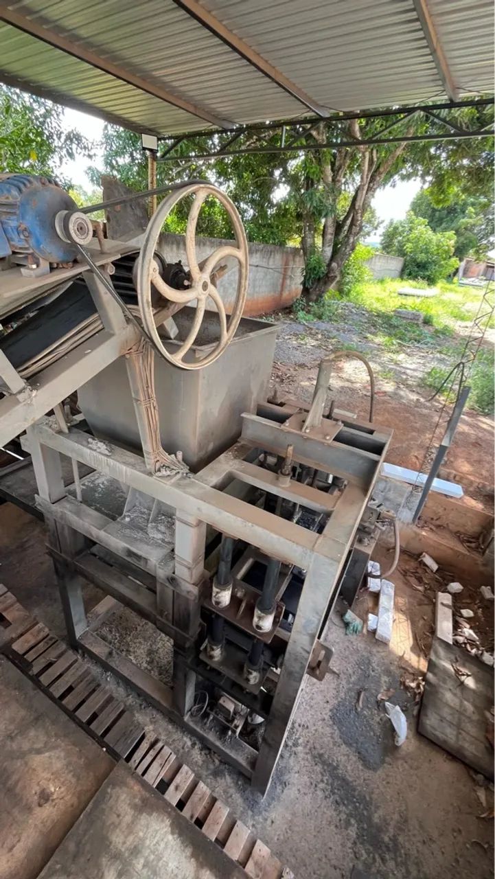 Maquina de produção de Bloquete Prensado - Com duas formas. - Foto 4