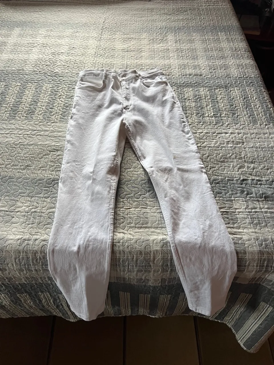 Calça branca zara