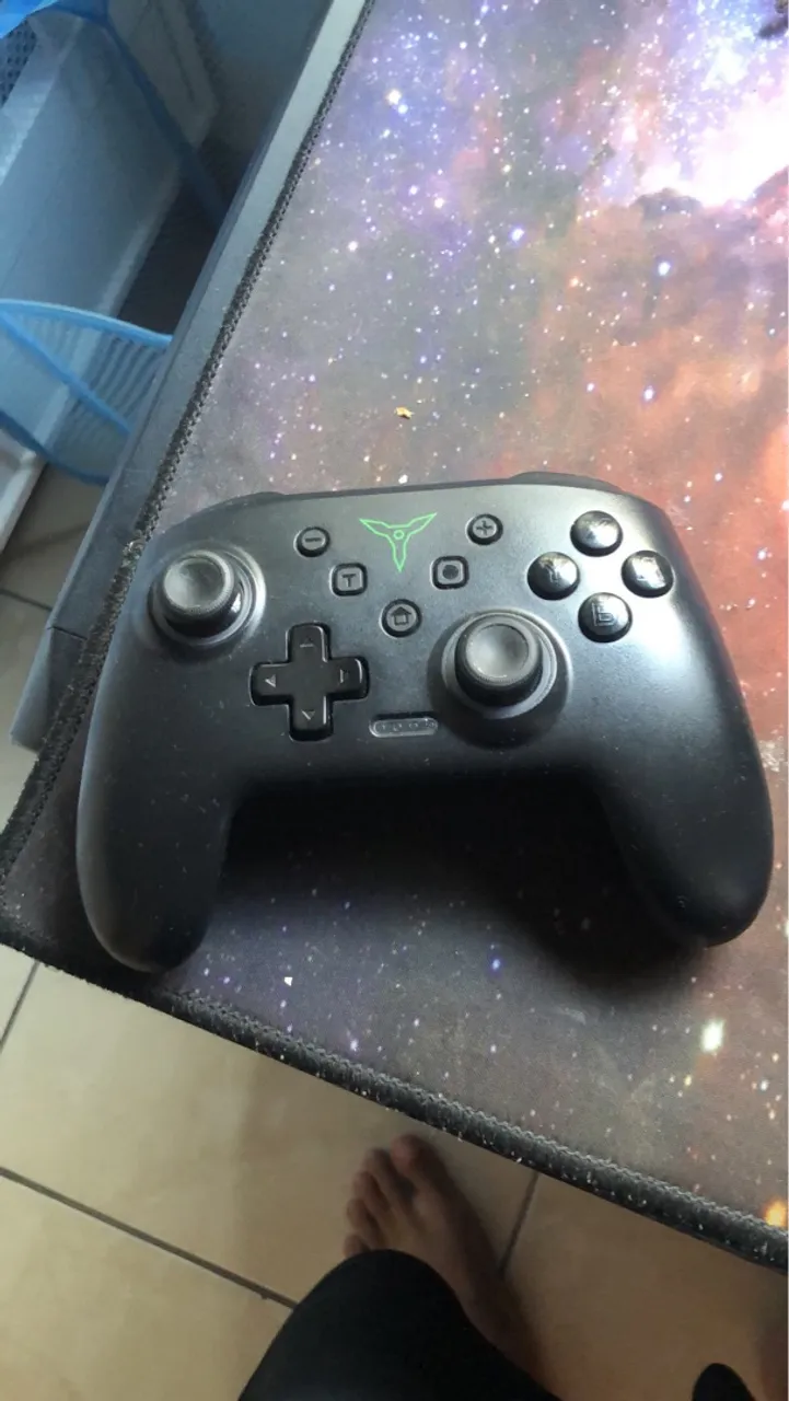 Vendo ou troco monitor 21 polegadas com HDMI controle processador i5