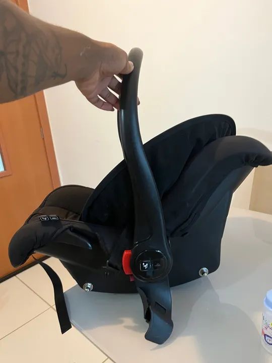 Bebê conforto- cadeira de carro  - Foto 2
