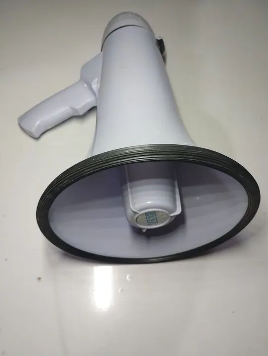 Megafone Portátil - Alto Falante - Amplificador de Voz - Foto 3