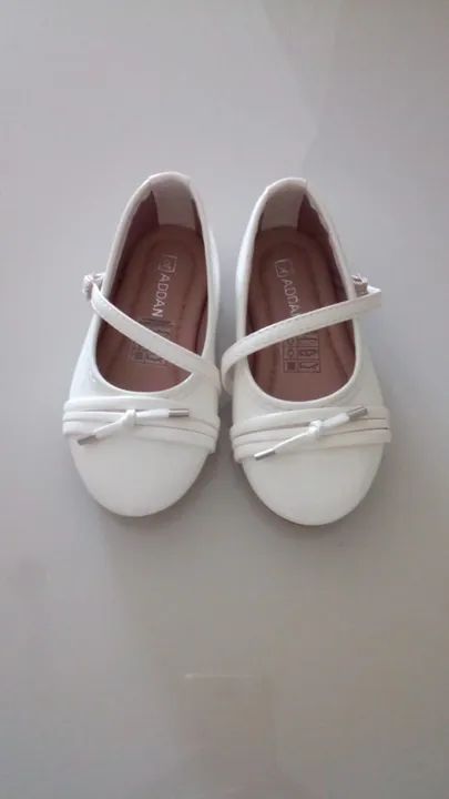 Sapatilha branca infantil 
