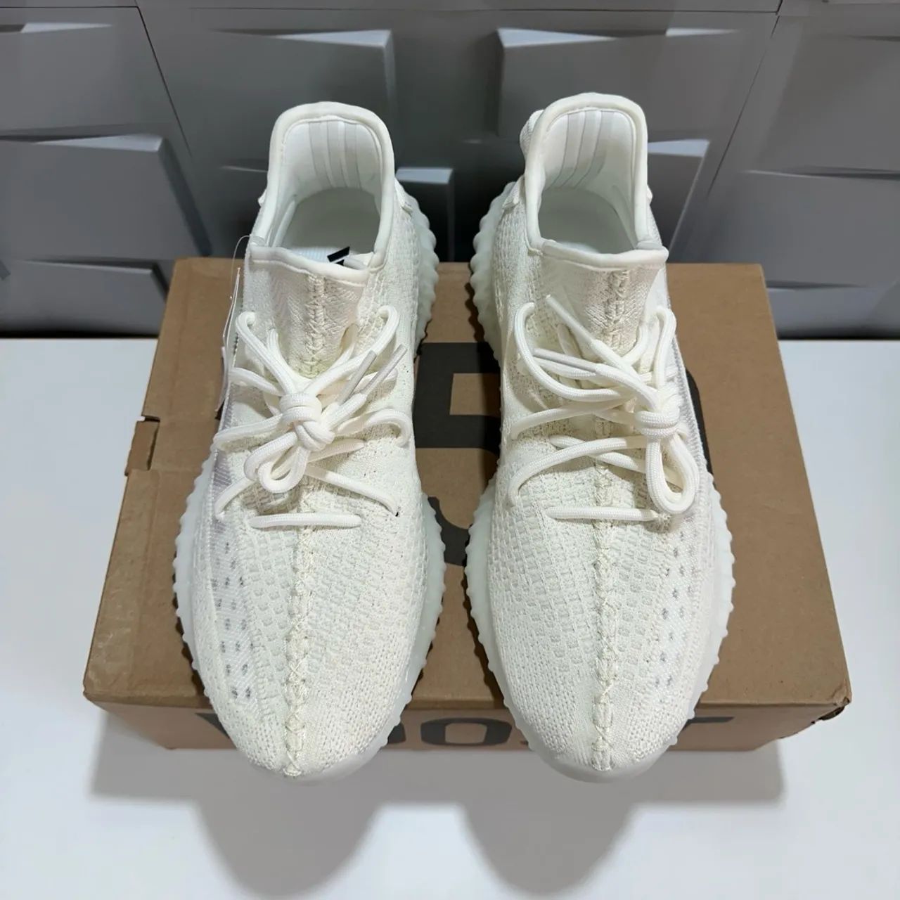Adidas Yeezy Boost 350 V2 Bone 42 Calçados Novo Eldorado