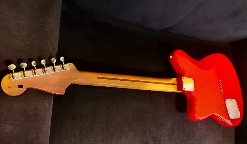 Guitarra Fender Toronado Deluxe Series, 2003 - Instrumentos