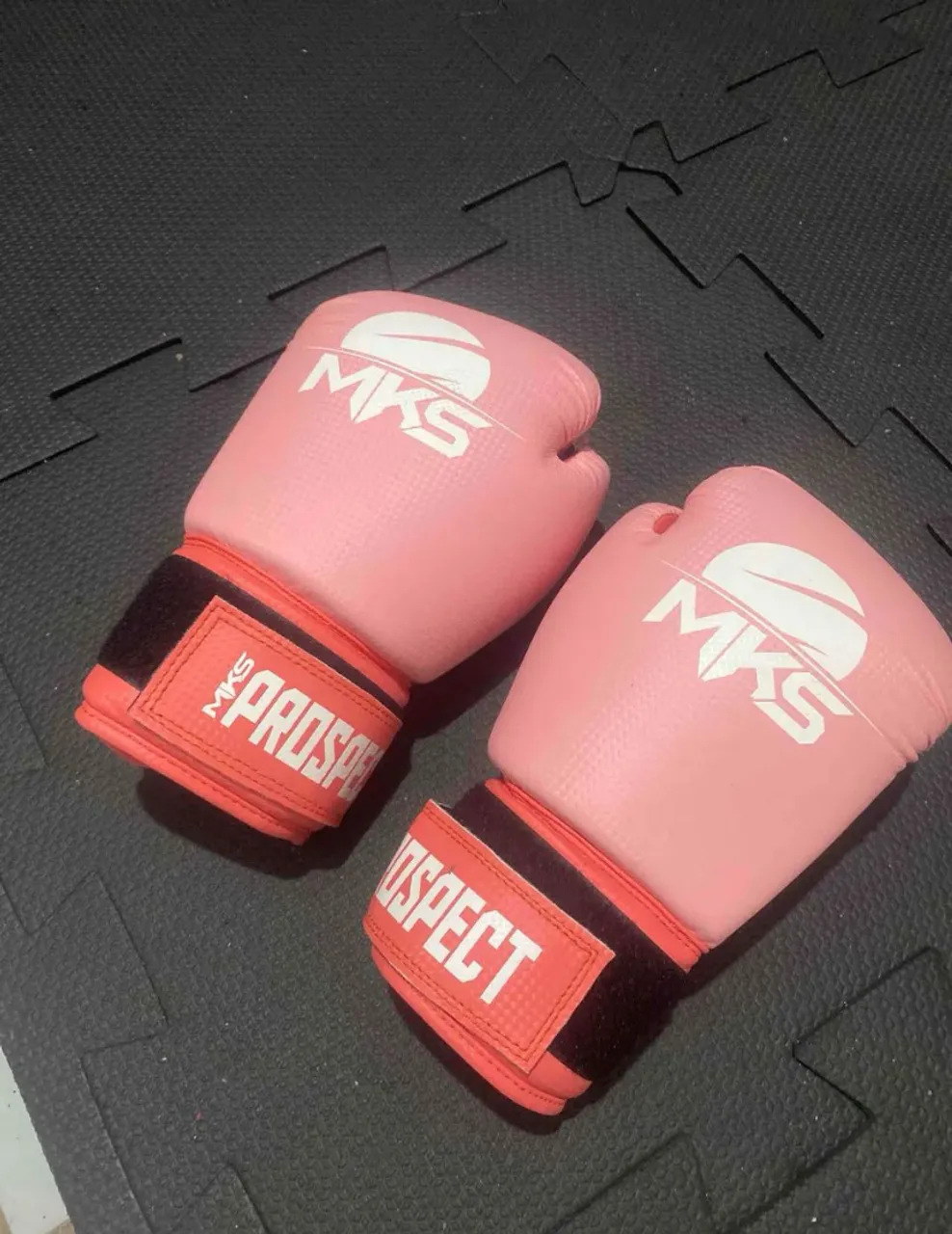 Luva de Boxe ou Muay Thai MKS Prospect Rosa