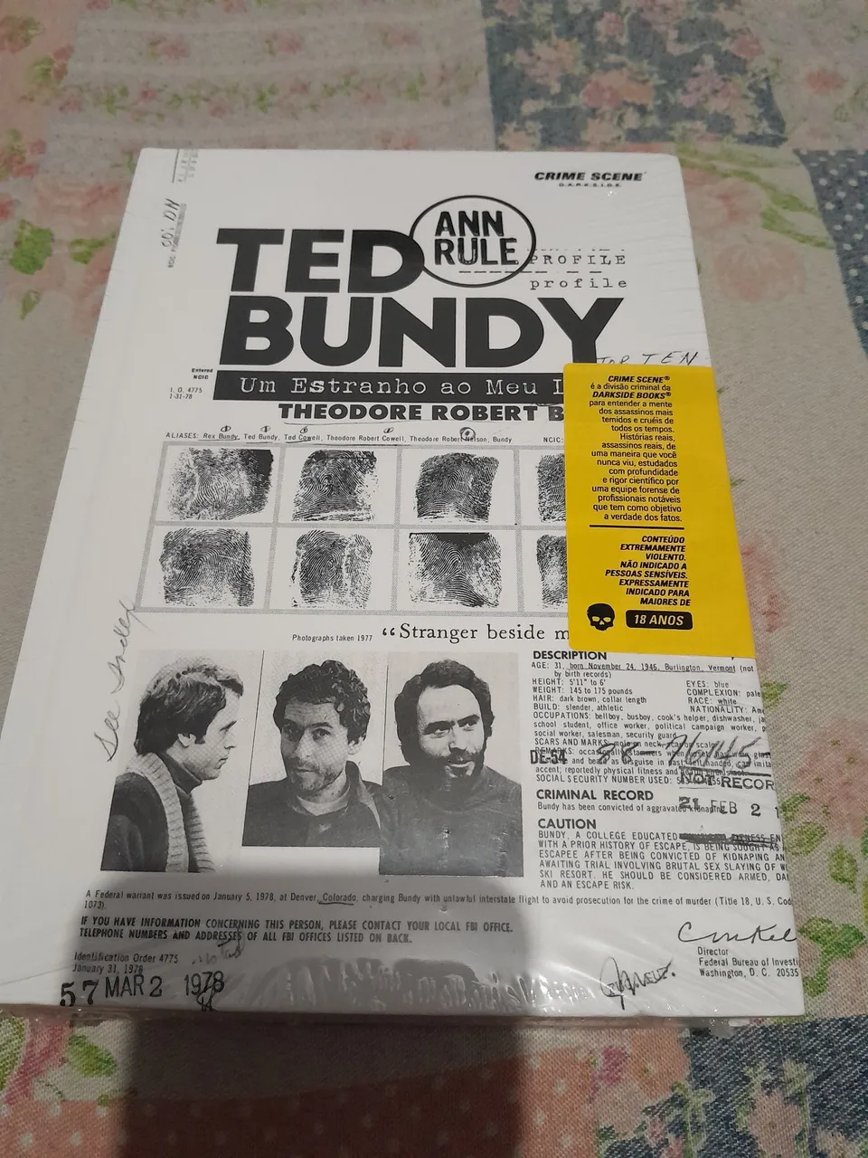 Livro Ted Bundy: Um Estranho ao Meu Lado - Ann Rule