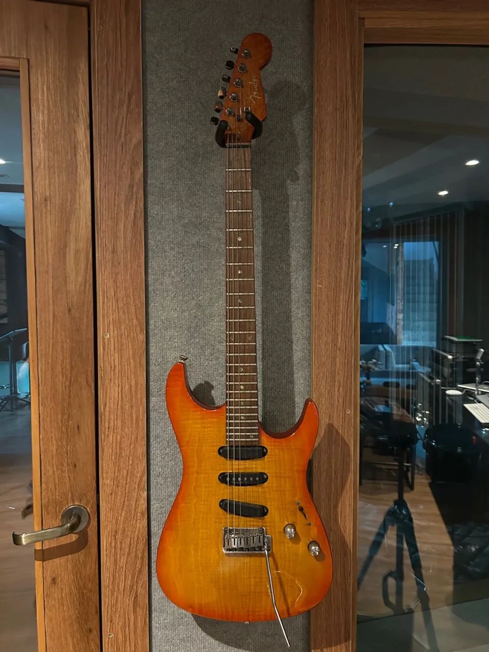 Guitarra Fender SHOWMASTER superstrato 2004 - Foto 2