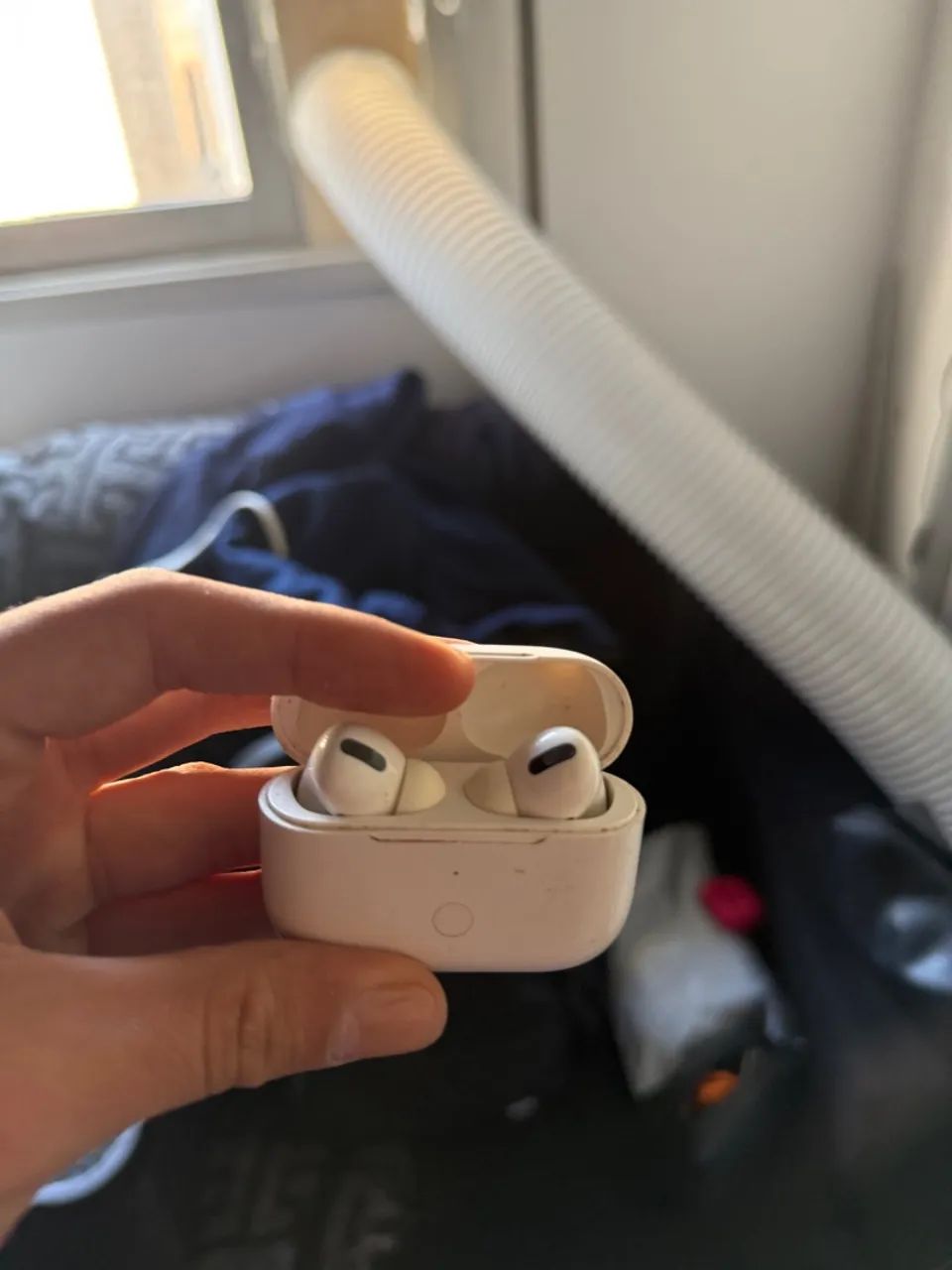 AirPods Pro - Apple