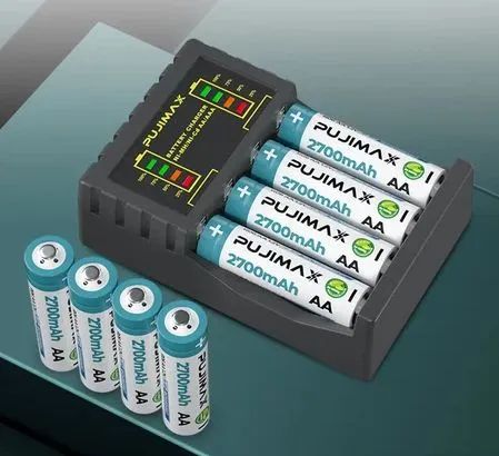 Carregador de pilhas, baterias recarregáveis AA/AAA com indicador LED  - Foto 3