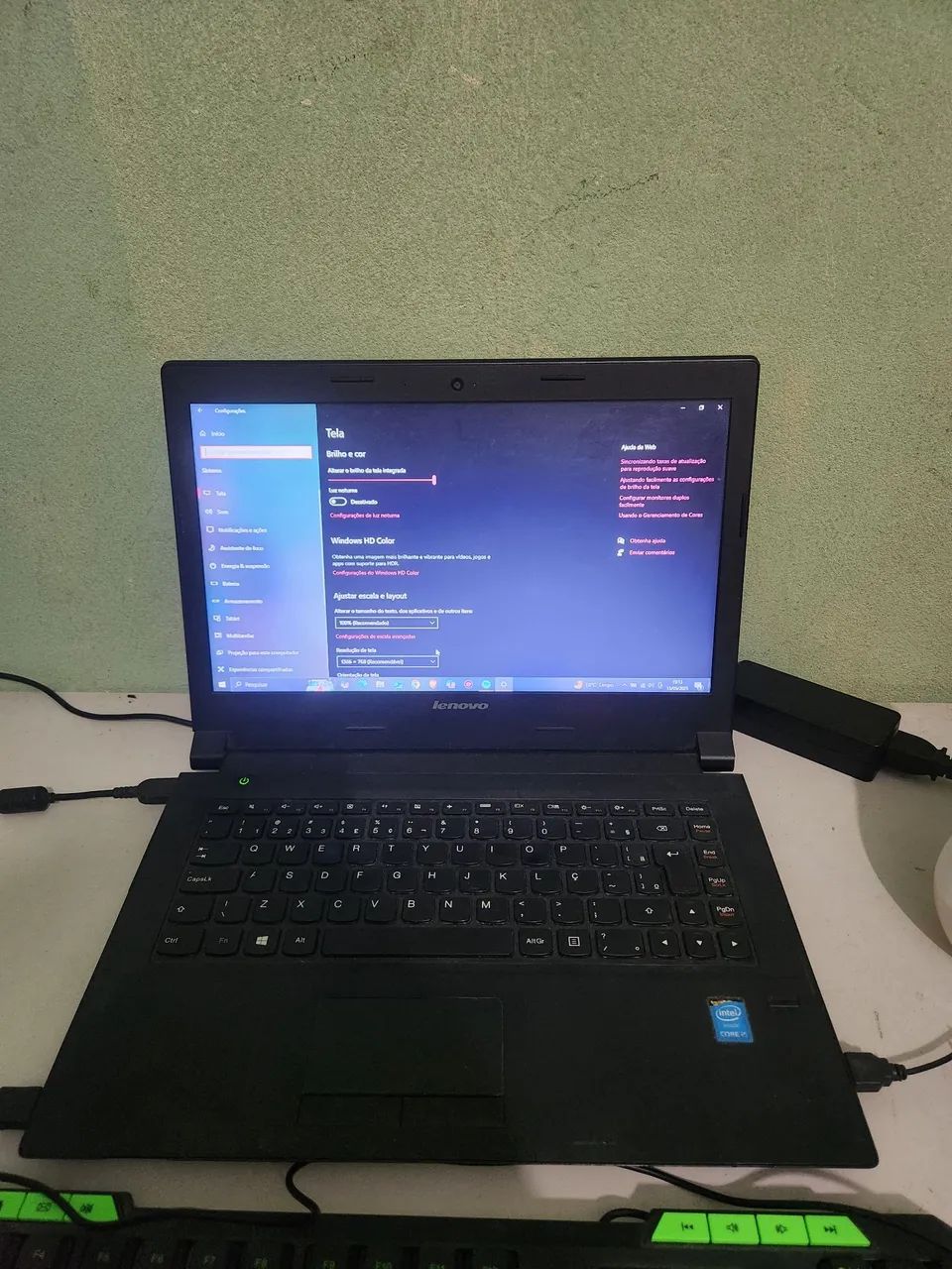 Notebook Lenovo - Foto 3