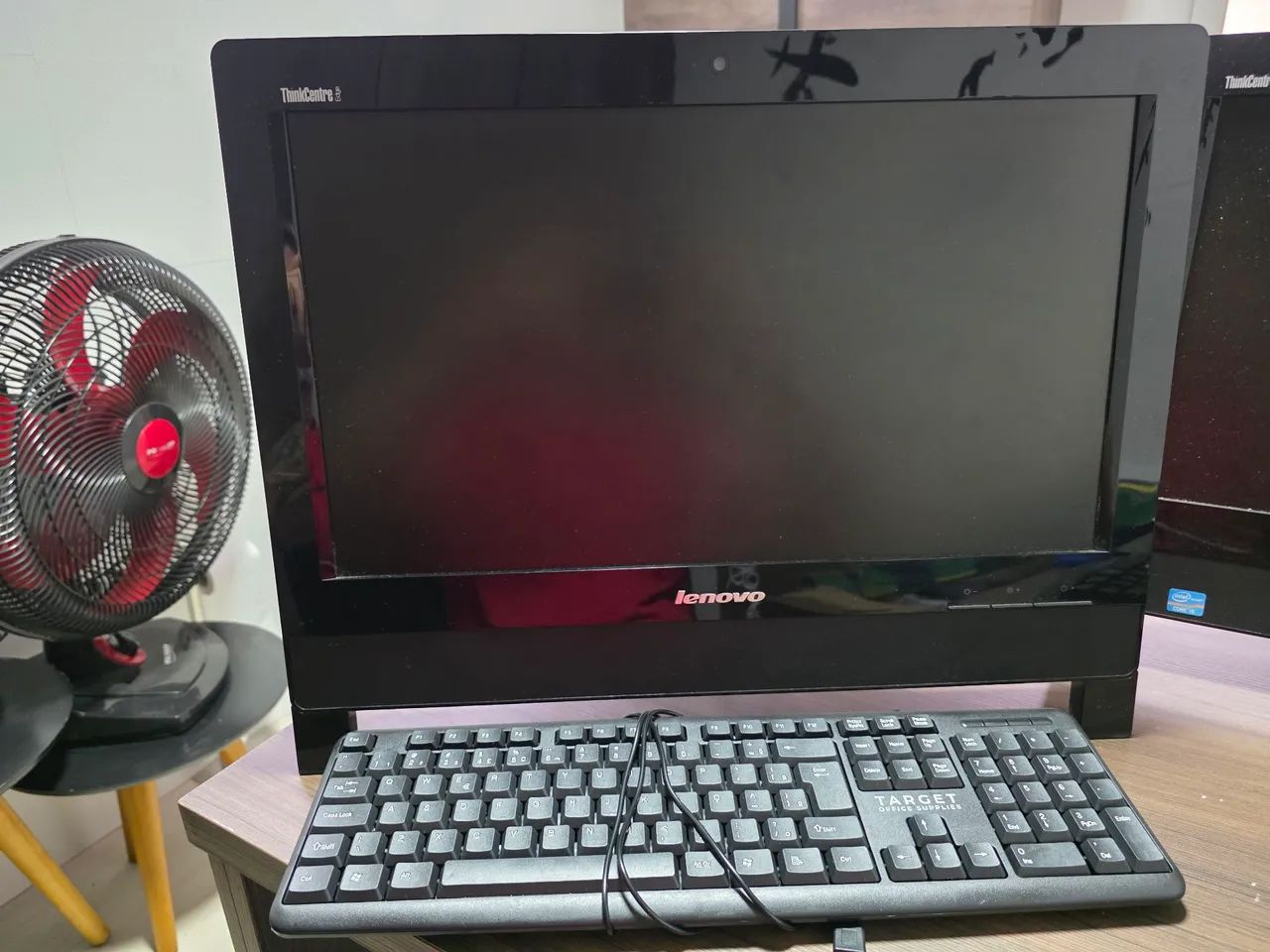 Computador lenovo i5 All in one (pc)