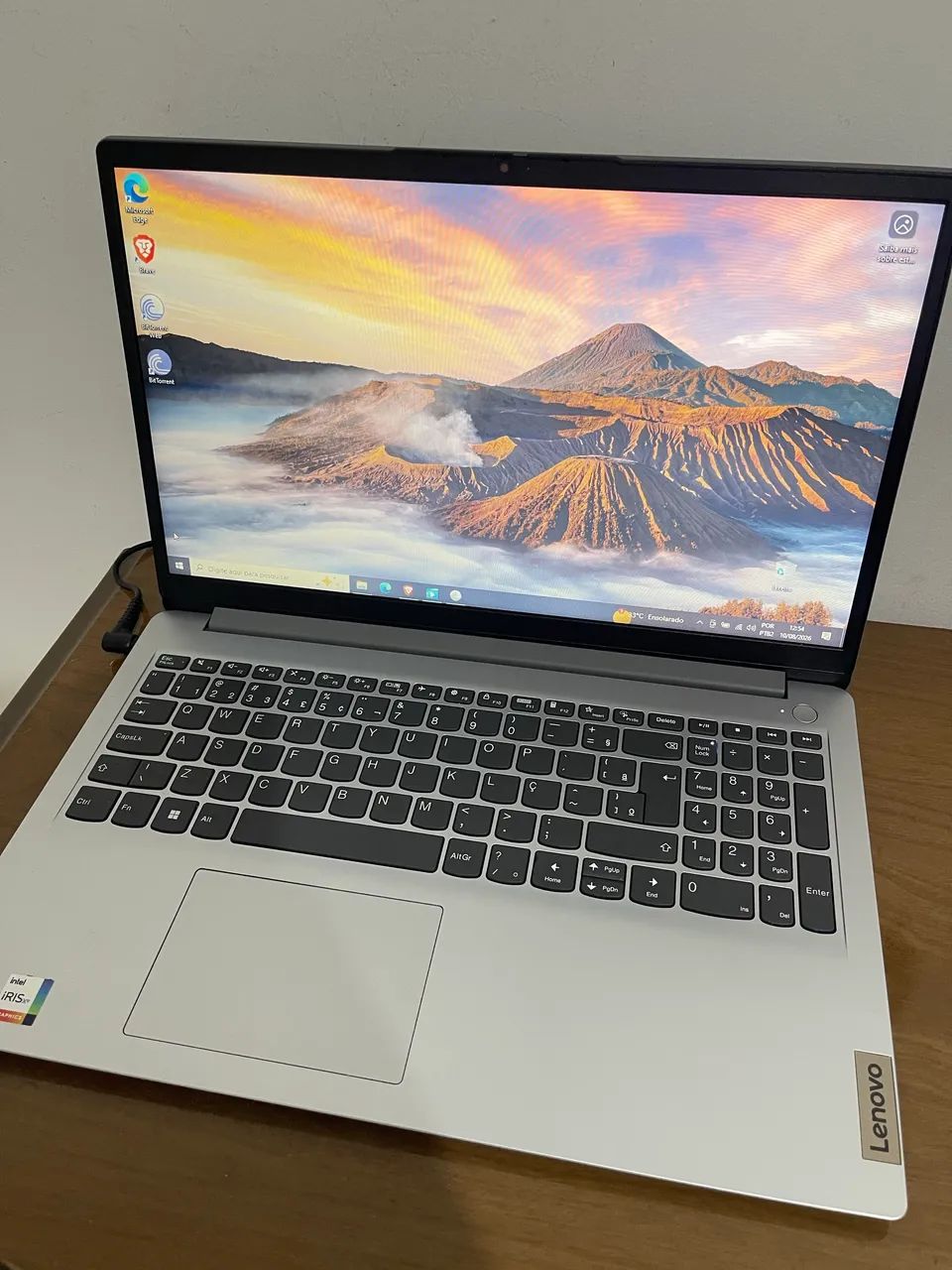 Notebook Lenovo (estado de novo) - Foto 2