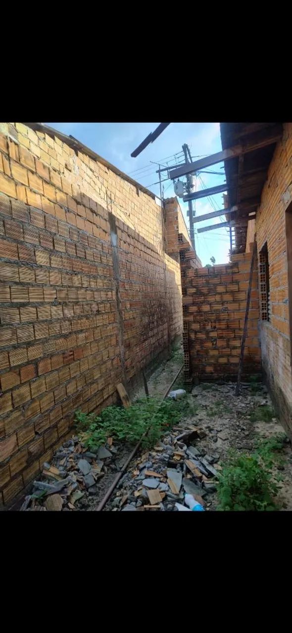 Vende se uma casa no icui - Foto 2