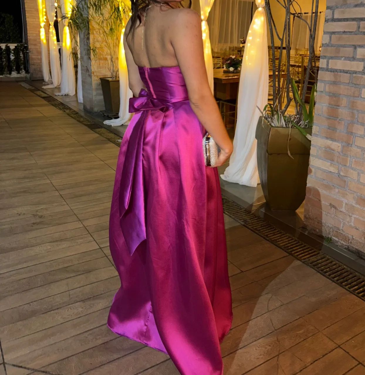 VESTIDO FÚCSIA ACETINADO  - Foto 5