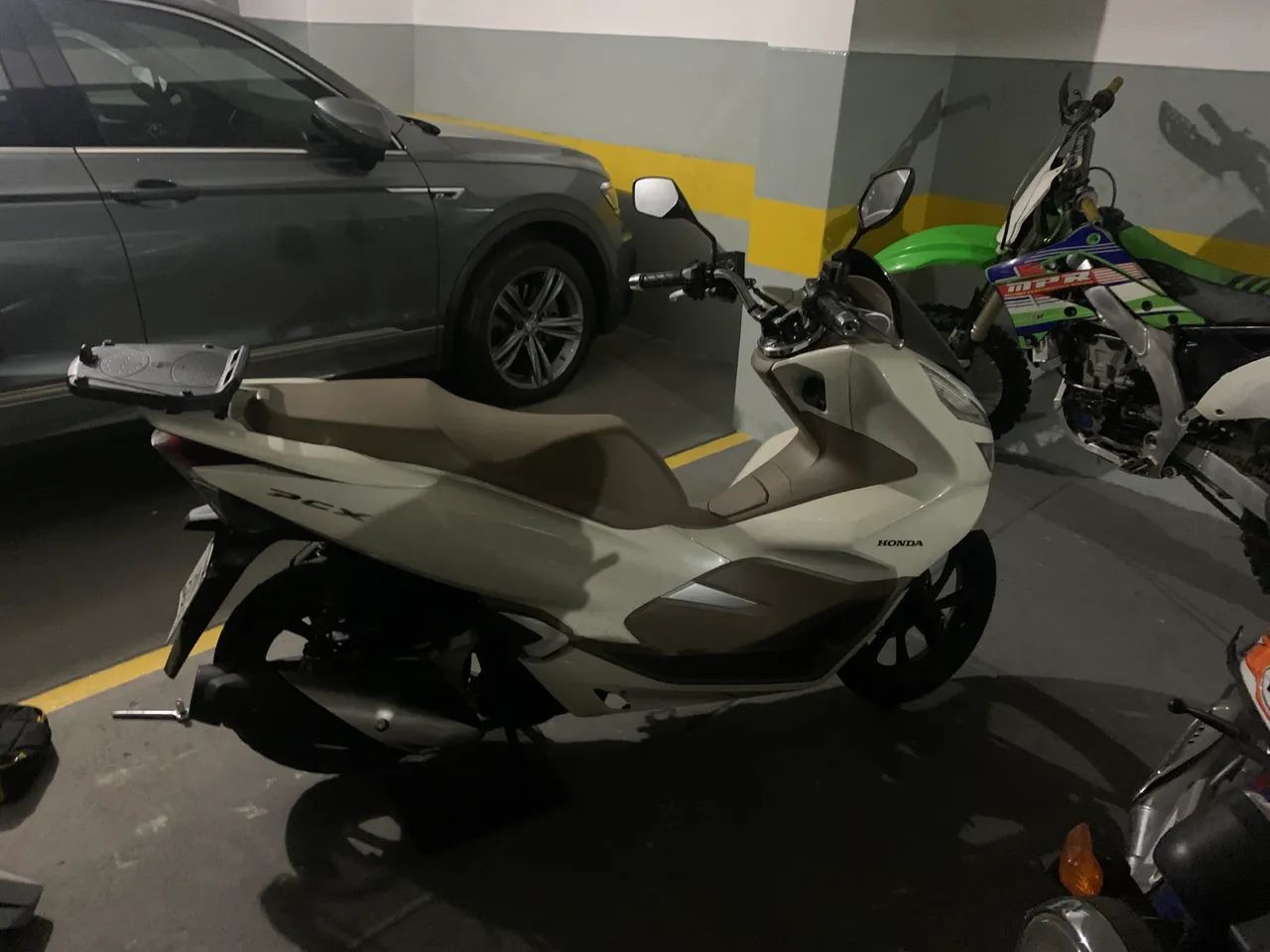 PCX DLX 9 mil km  - Foto 2