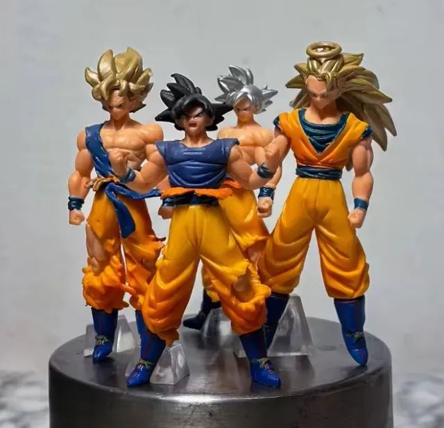 4 Bonecos Dragon Ball Son Goku Feito em PVC - Foto 4
