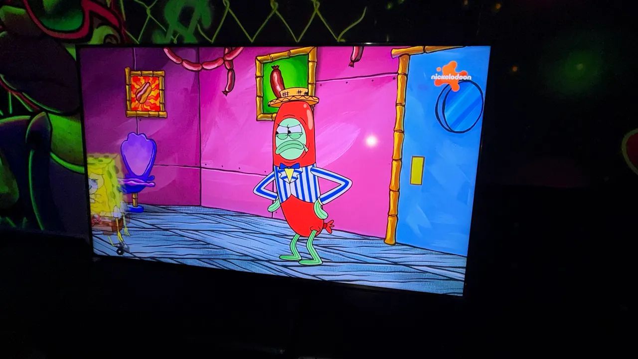 Vendo uma TV LG de 75 - Foto 4