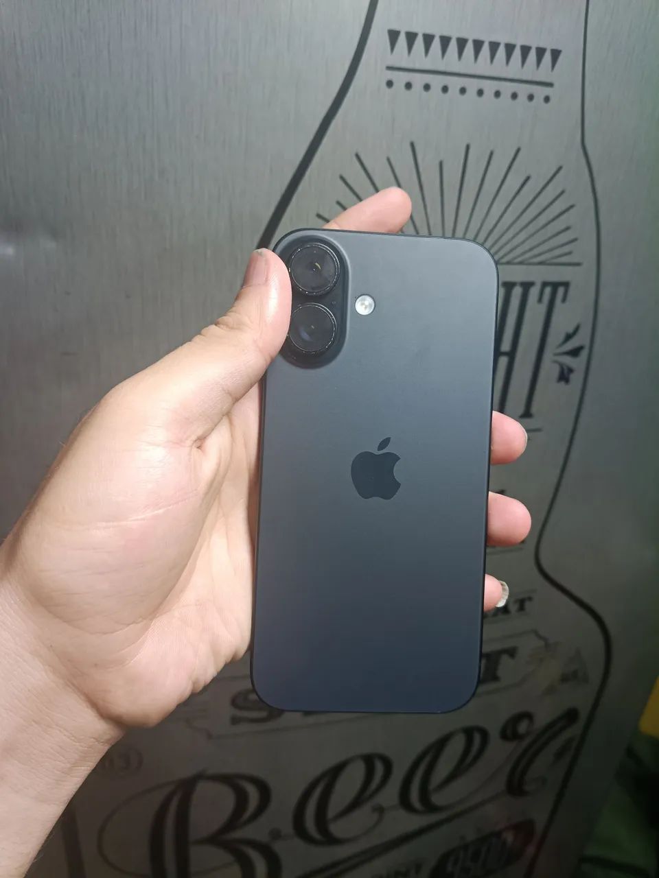 iPhone 16 128 impecável 