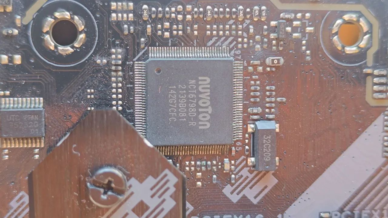 PLACA MÃE B550 ASUS TUF - Foto 2