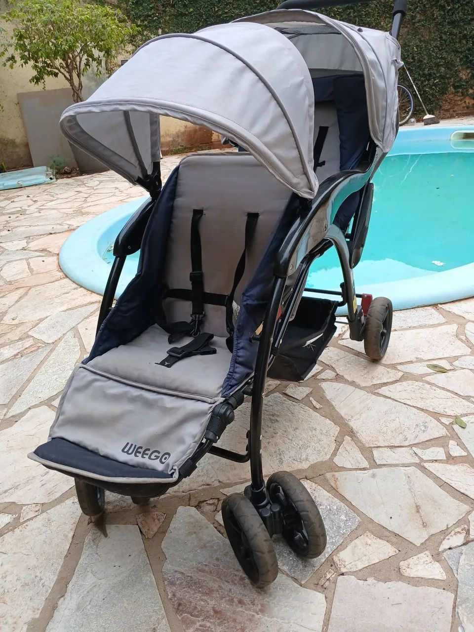 CARRINHO DE BEBE DUPLO - WEEGO Duplo - aceito trocas !! - Foto 2