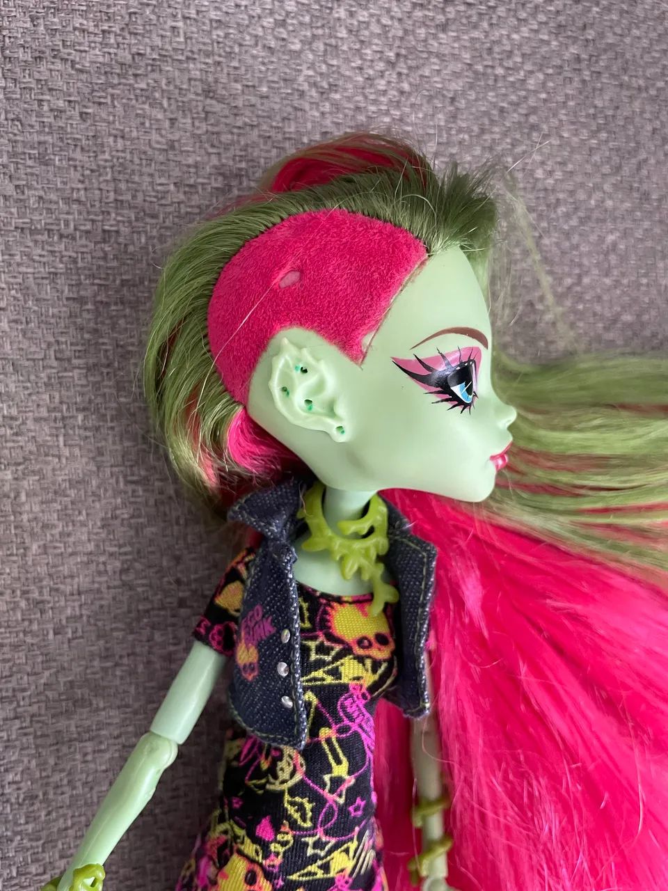Boneca Monster High - Venus Mcflytrap (Básica G1) - Foto 4