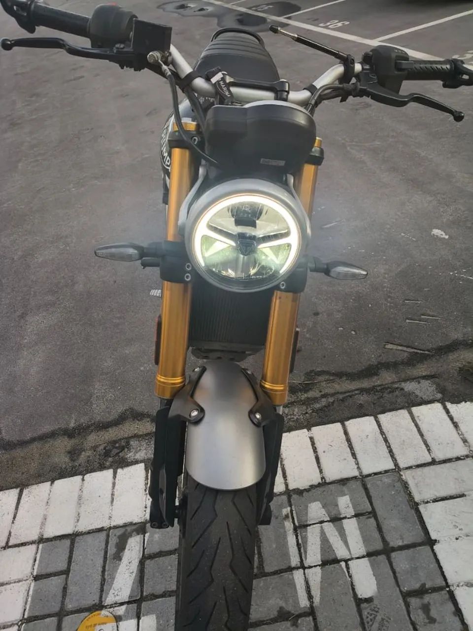 TRIUMPH SPEED 400