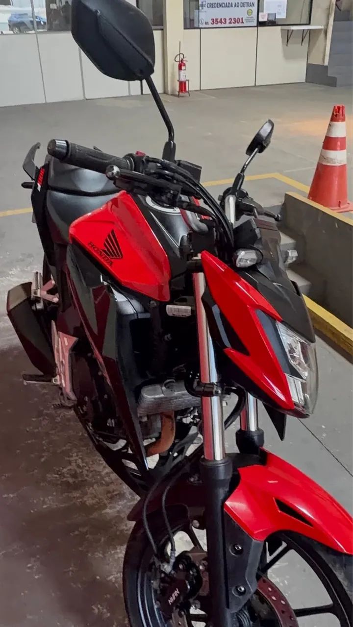 CB Twister 300 cc - Foto 2