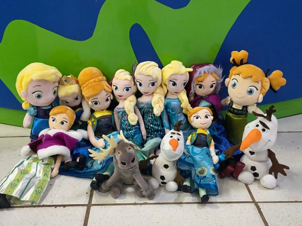 Bonecas da Frozen da Disney 