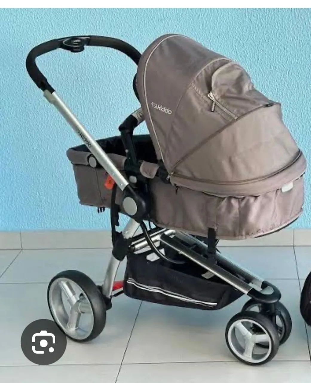 Carrinho de bebê kiddo