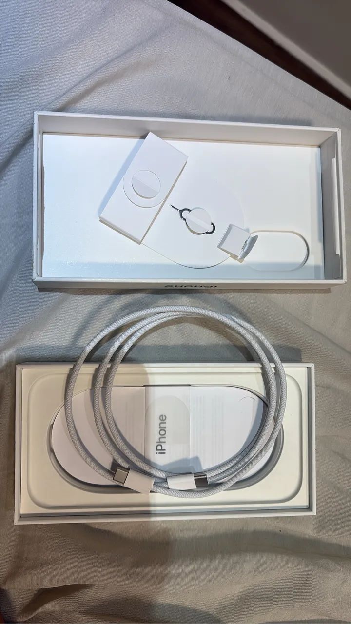 iPhone 16  - Foto 4