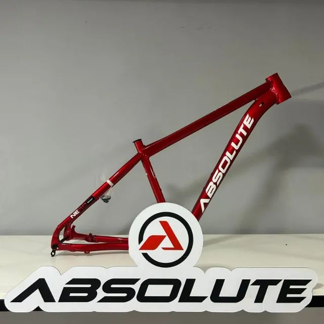 QUADRO ABSOLUTE NERO BOOST COR VERM. TAM M