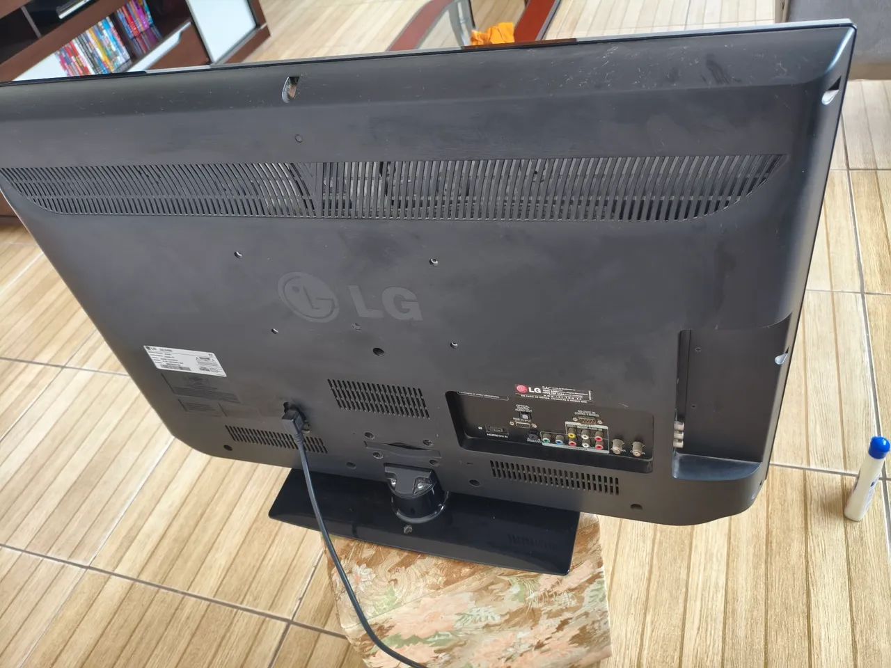 TV 32 Polegadas Funcionando Perfeitamente - Ideal p/ TV Box / Game / Monitor - Foto 3