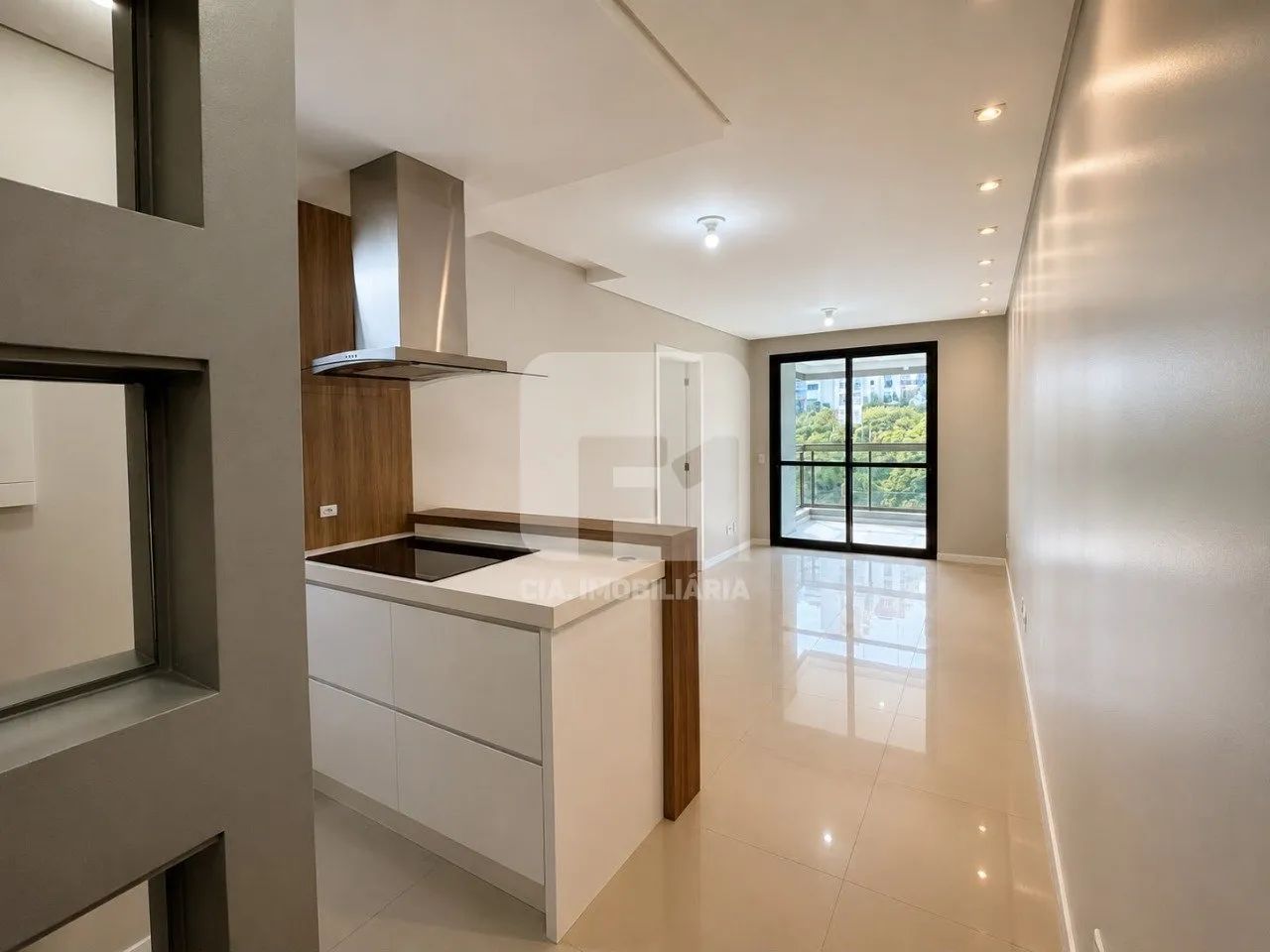 Apartamento de 2 dormitórios à venda no Itacorubi