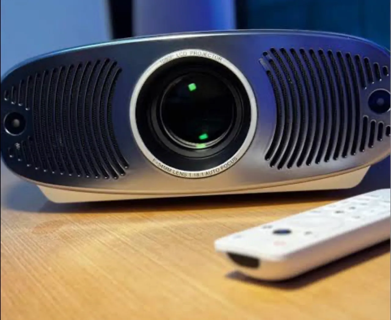 Projetor BenQ MS527 - 3300 Lumens | HDMI | Excelente Qualidade de