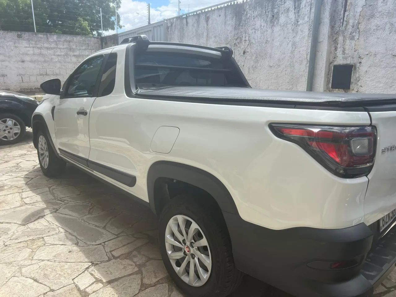 Fiat Strada Endurance 1.4 Flex 8V CS Plus 2023 - Foto 4