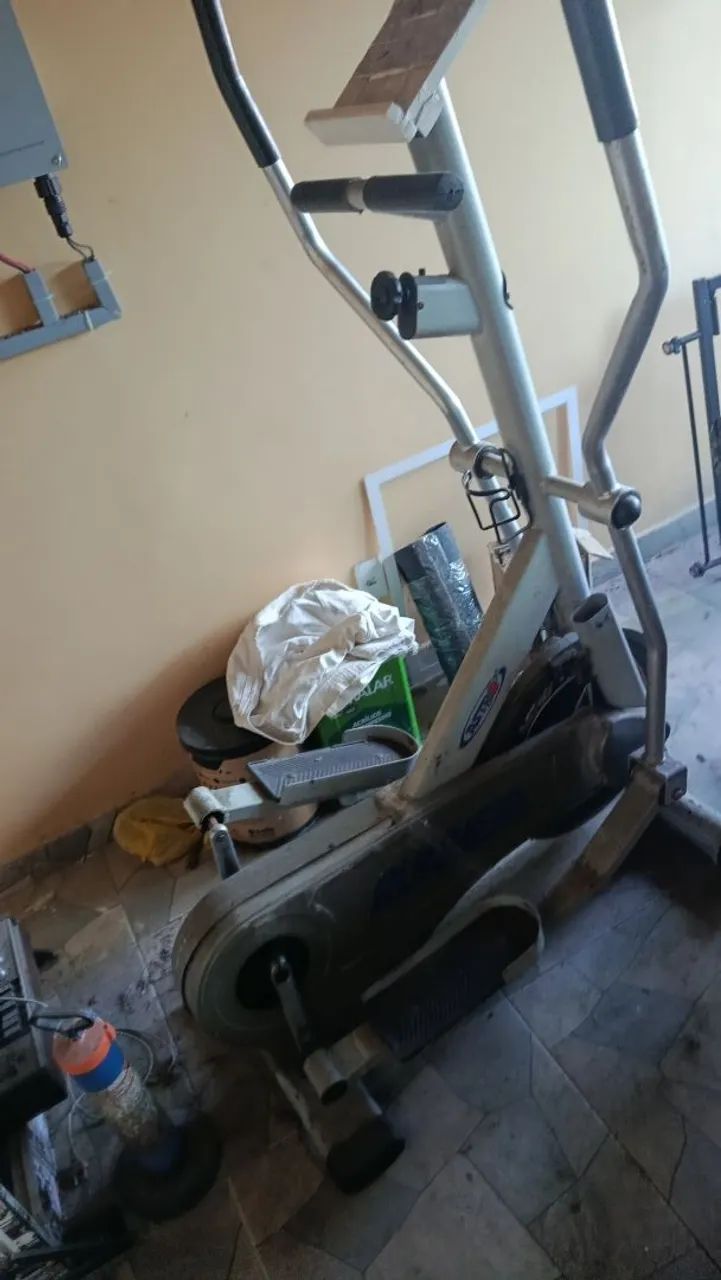 Transport elíptico Astro 