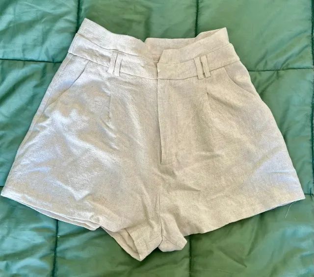 Shorts Creme Alfaiataria S