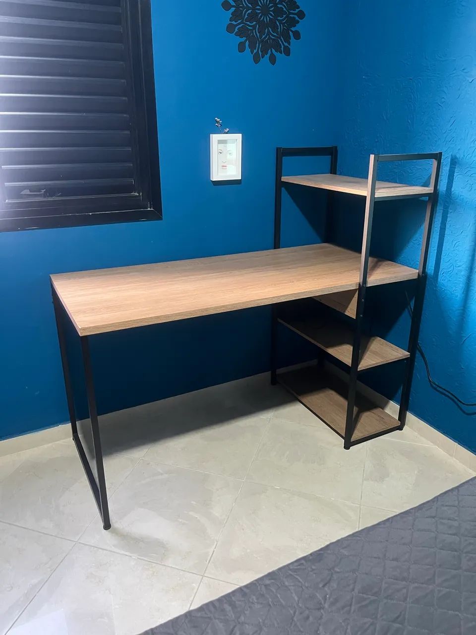 MESA PARA COMPUTADOR - Foto 2