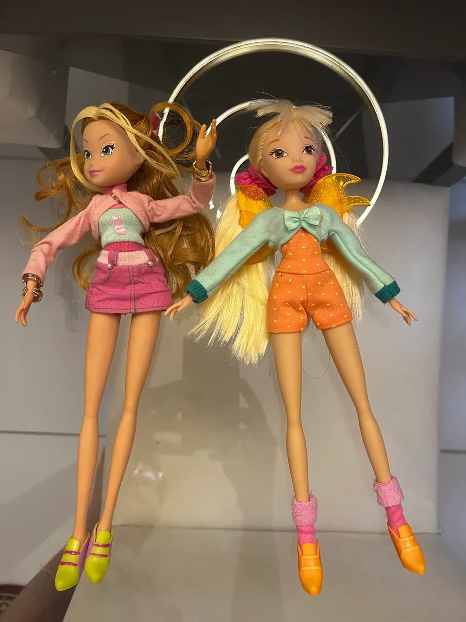 Bonecas winx stela e flora perfeitas 