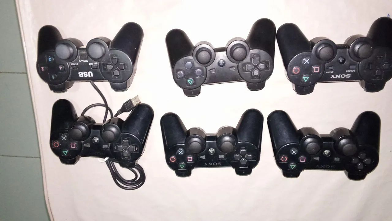 6 controles para PlayStation 3 - Foto 2