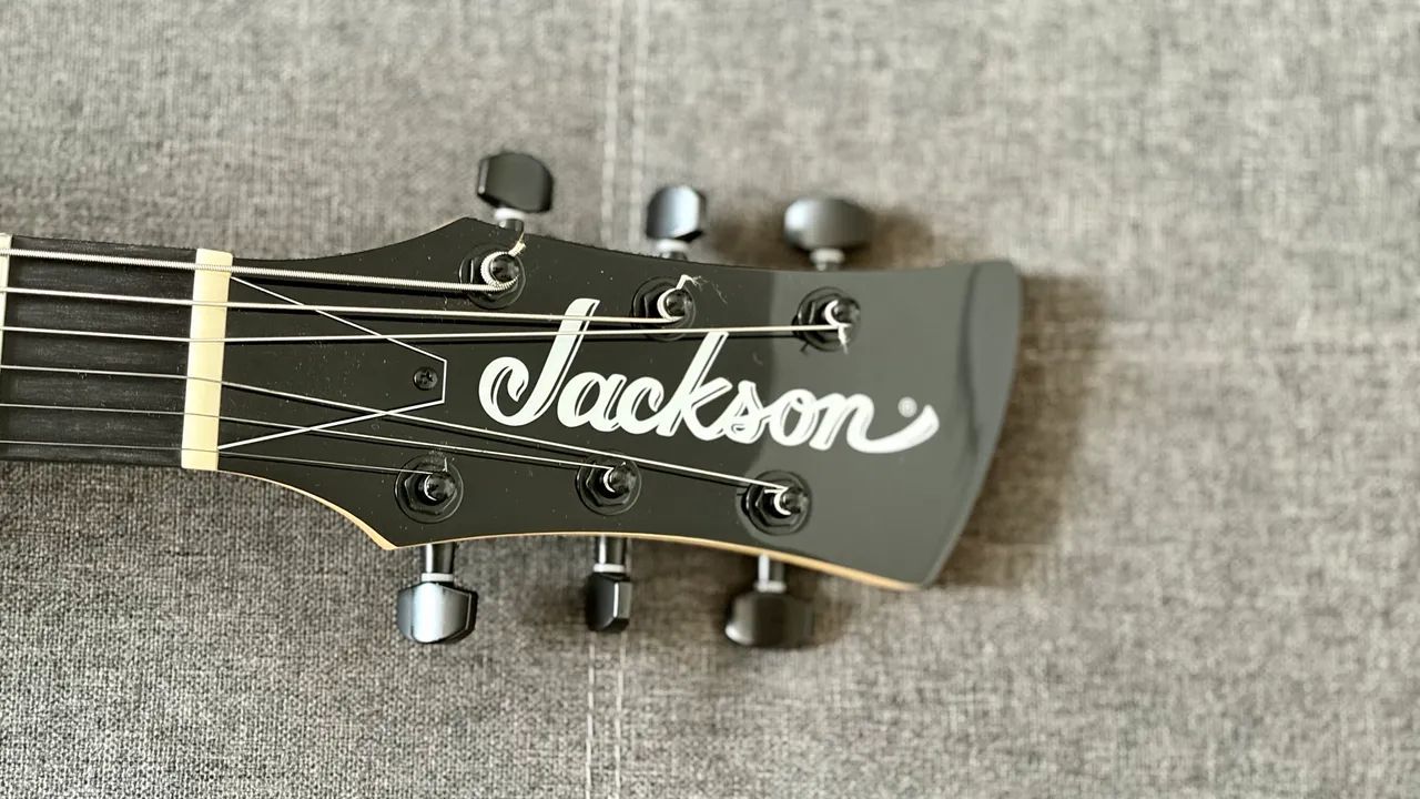 Guitarra Jackson Surfcaster - Foto 3