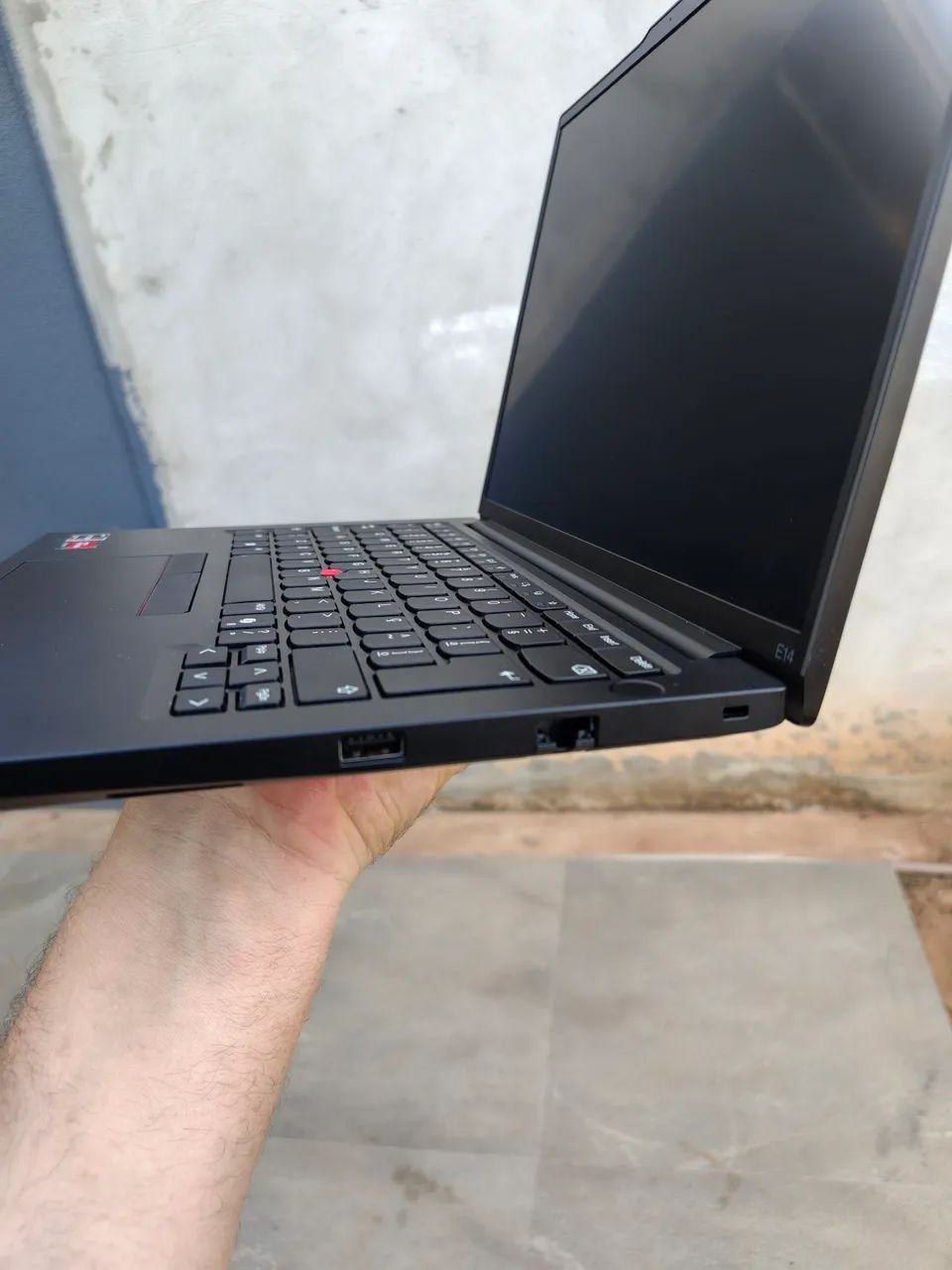 Lenovo E14 Gen6 - Foto 4
