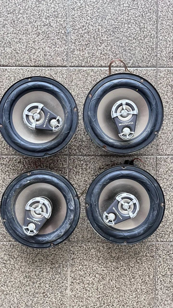 Alto Falantes JBL Selenium