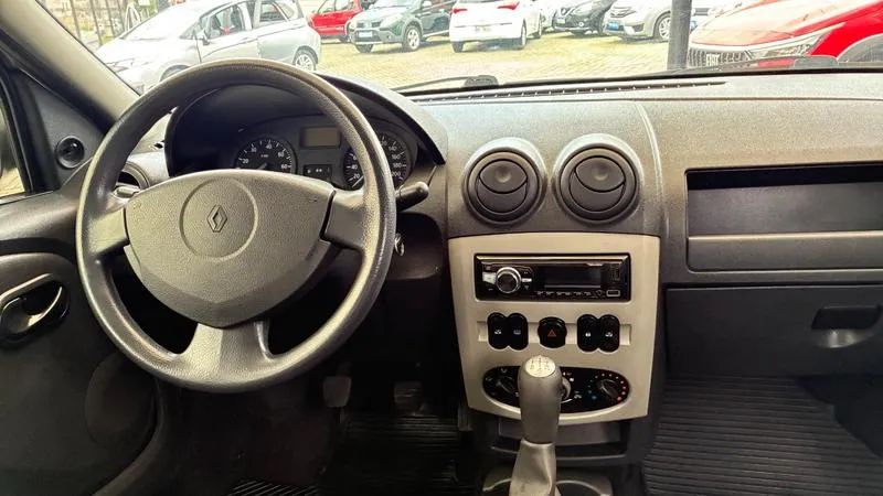 Renault Logan Expression Hi-flex 1.6 8V 4P 2010 - Foto 11