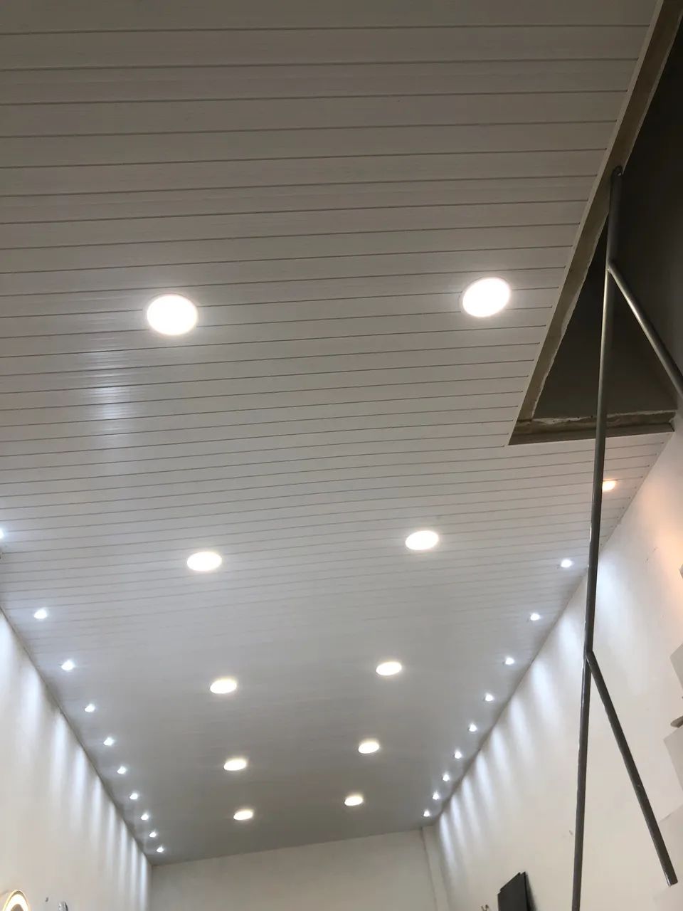 Forro pvc instalado 