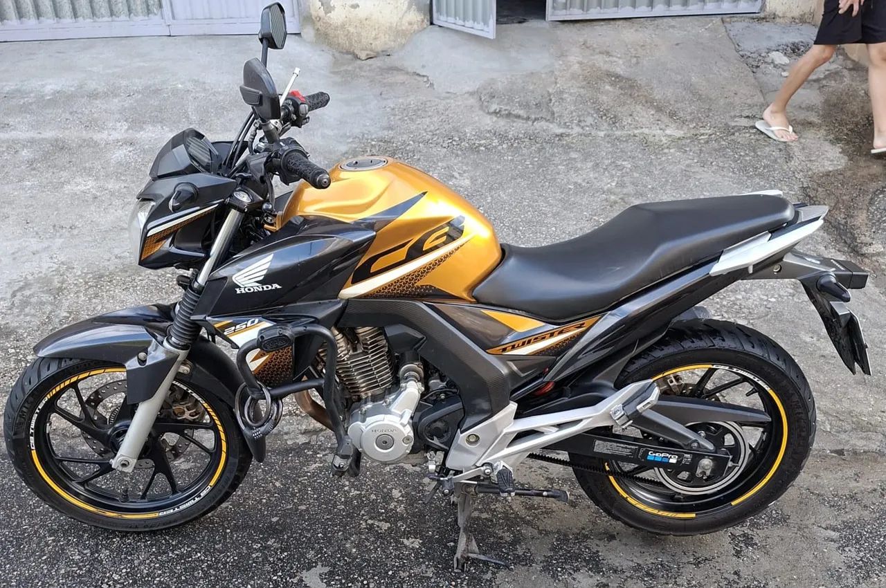 Twister 250 ABS - Foto 4