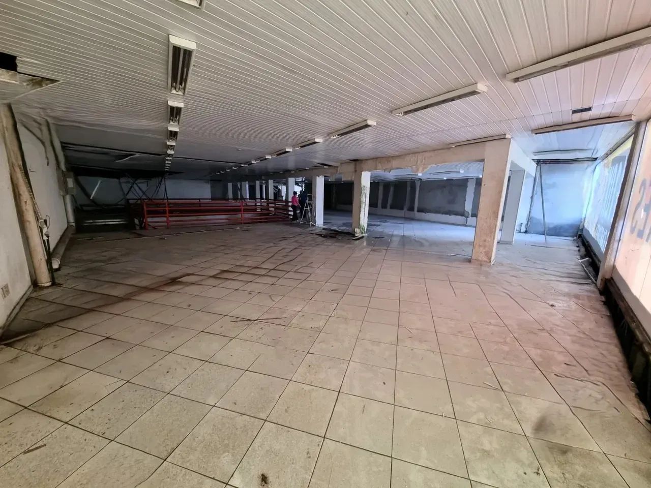 Imóvel comercial para aluguel com 2200 m² em Campina - COM0107WG - Foto 4