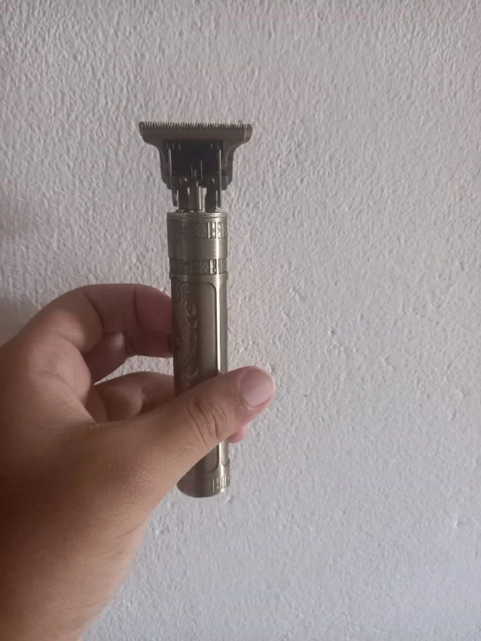 CORTADOR E BARBEADOR DE CABELOS - Foto 2