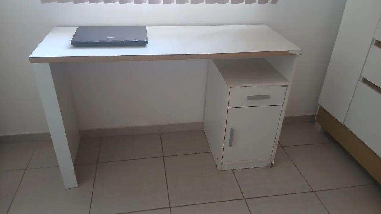 Mesa escrivaninha  - Foto 2