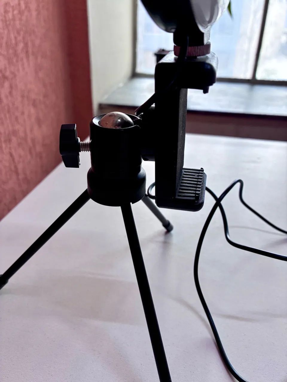 ring light led 6 polegadas com tripé de mesa - Foto 3